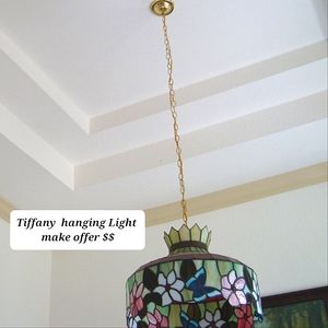 Tiffany  lamp